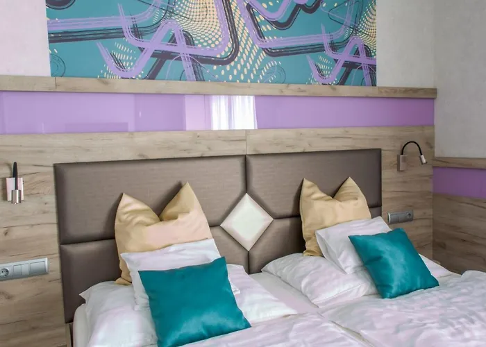 卡塔琳保健酒店