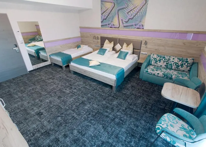 卡塔琳保健酒店 4*